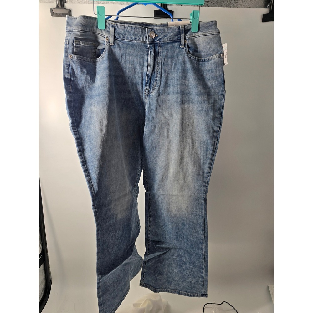 Maurices m jeans Flare Curvy High Rise Blue Denim‎ Jeans 20W Short NEW
